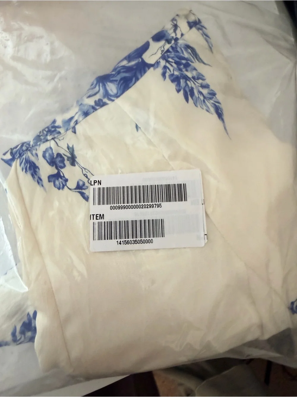 ANNA KAY Oasia Blue and White Floral V-Neck Mini Dress